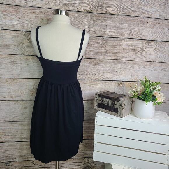 Cynthia Steffe Women’s Little Black Dress Sweetheart Fit and Flare Dress Size‎ 4 - Picture 2 of 7